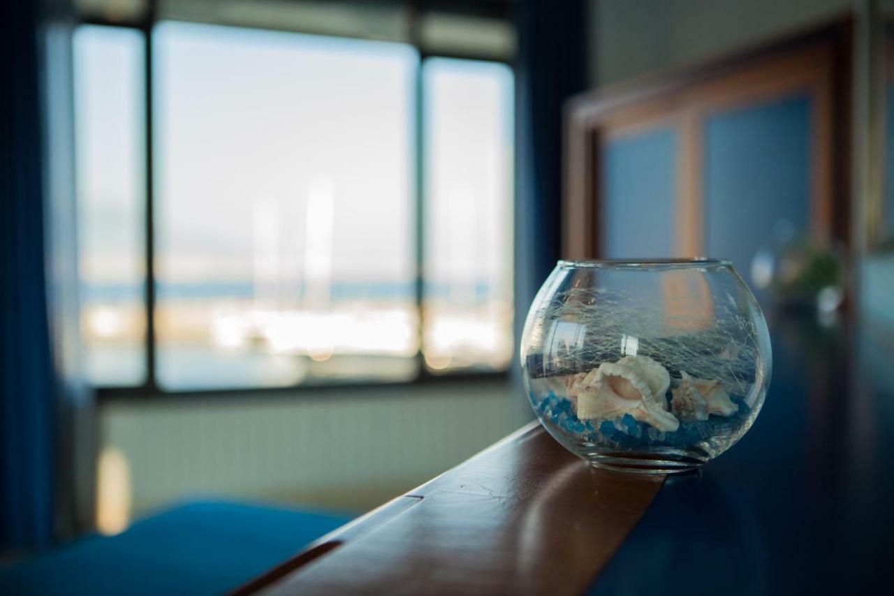 Transatlantico Hotel Nápoly Kültér fotó